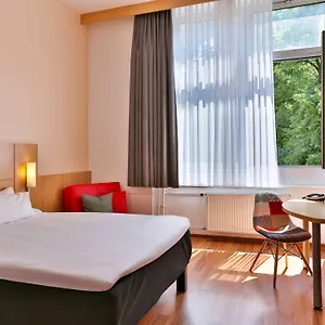 Hotel Ibis Sued, Berlin